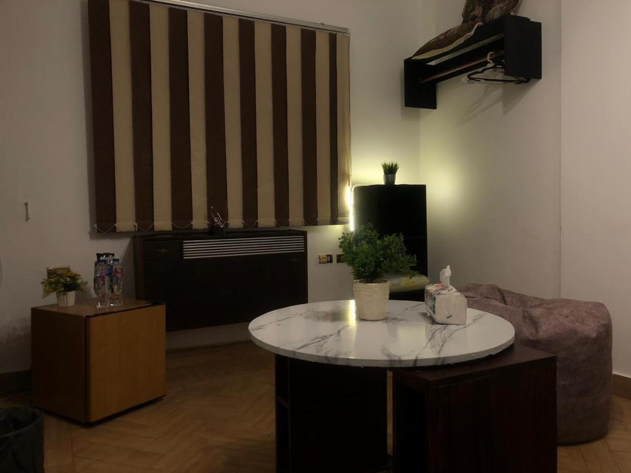 Cozy In Nasr Pensión *